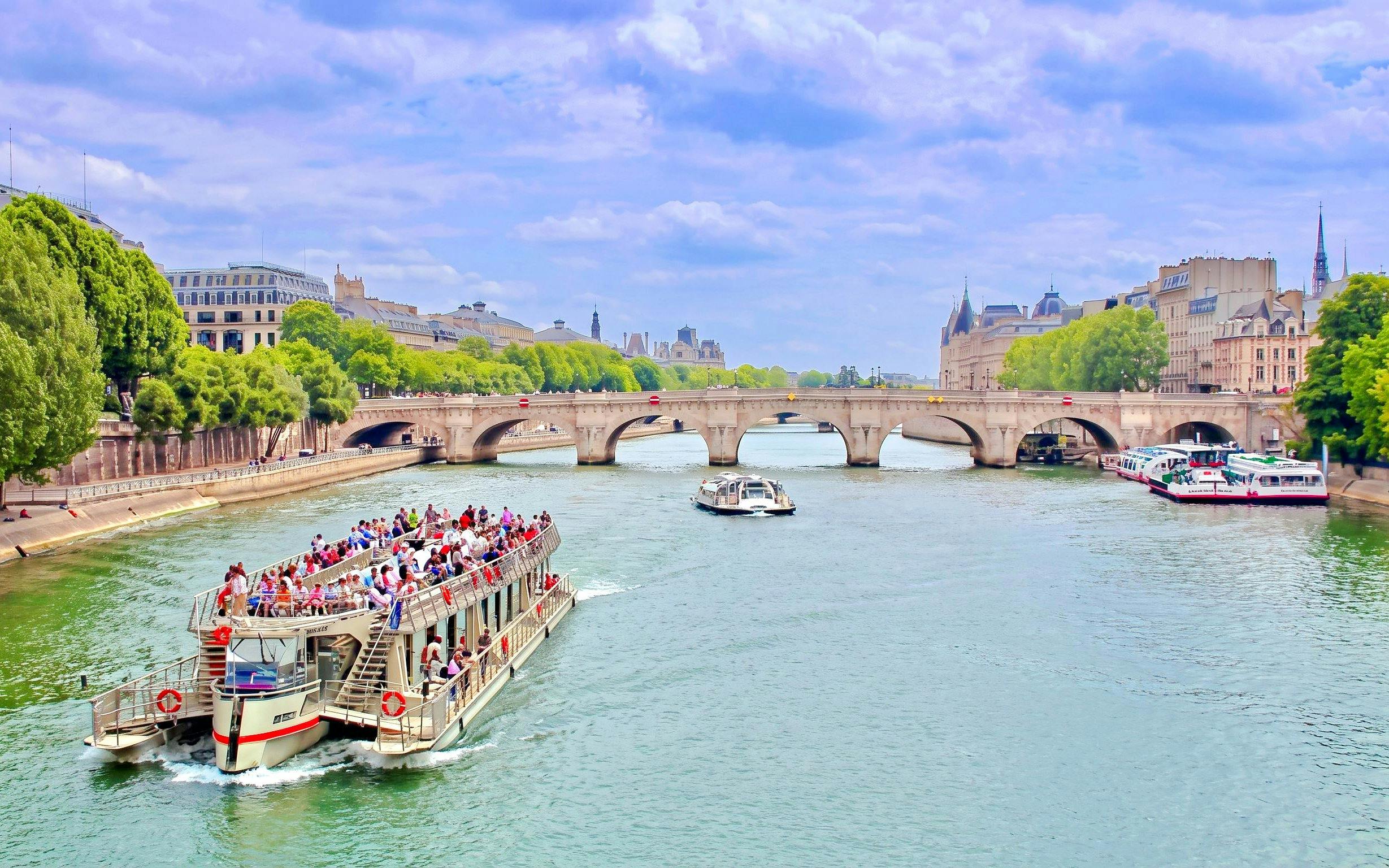 Combo: Grévin Wax Museum + Seine River Cruise Tickets visitor view at 10 Bd Montmartre