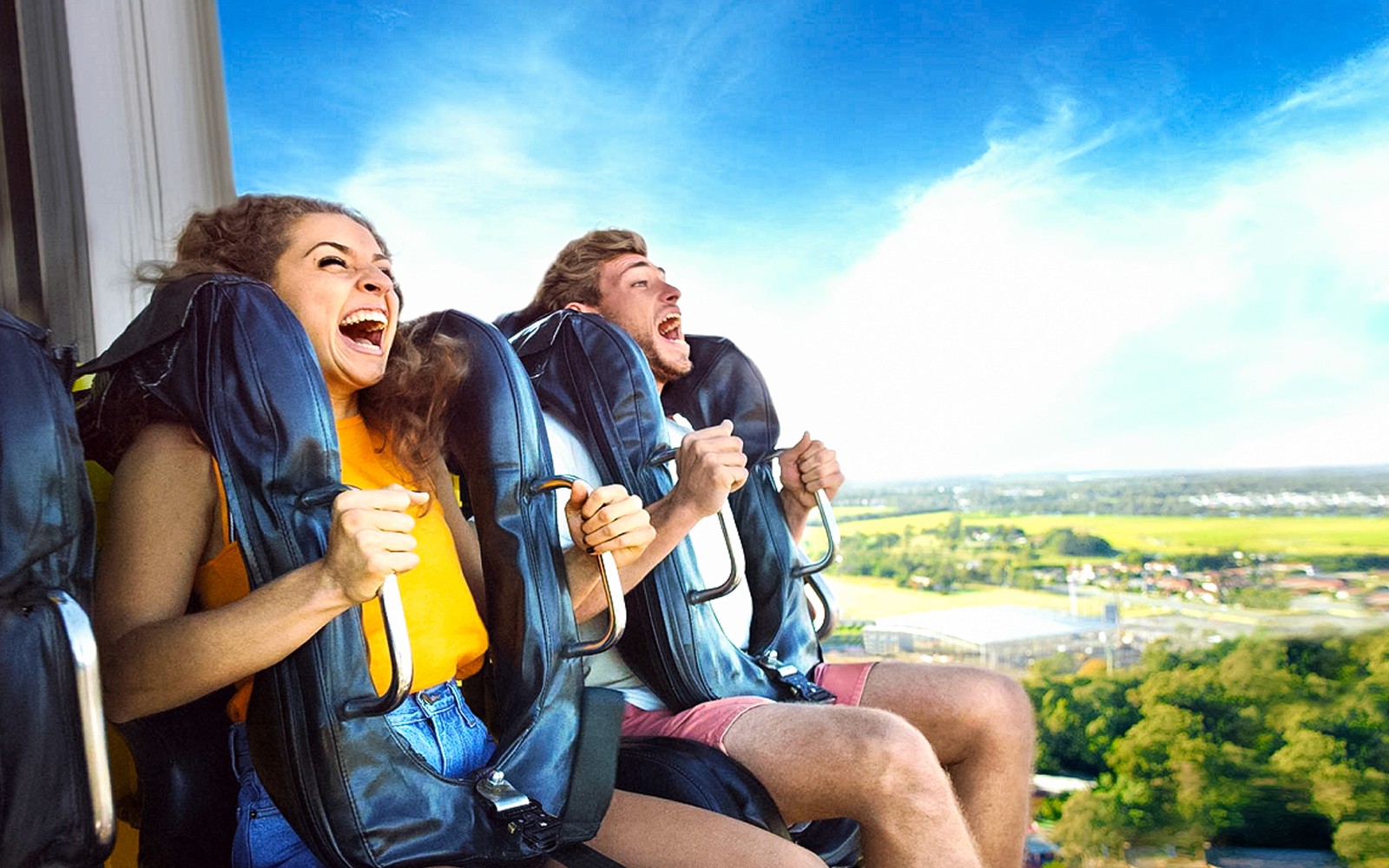 2-Day Pass: Dreamworld Gold Coast + SkyPoint Observation Deck Tickets