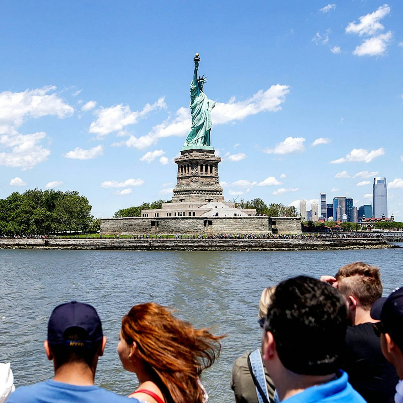 Statue of Liberty: Guided Express Tour + Roundtrip Ferry Ticket