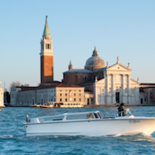 Venice: Water Taxi to Santa Lucia Station from Hotel — gallery 1