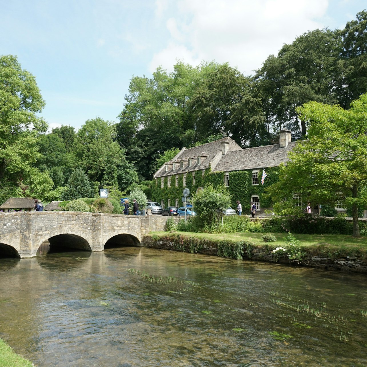 Cotswolds: Small Group Tour from London with Bourton-on-the-Water — gallery 5