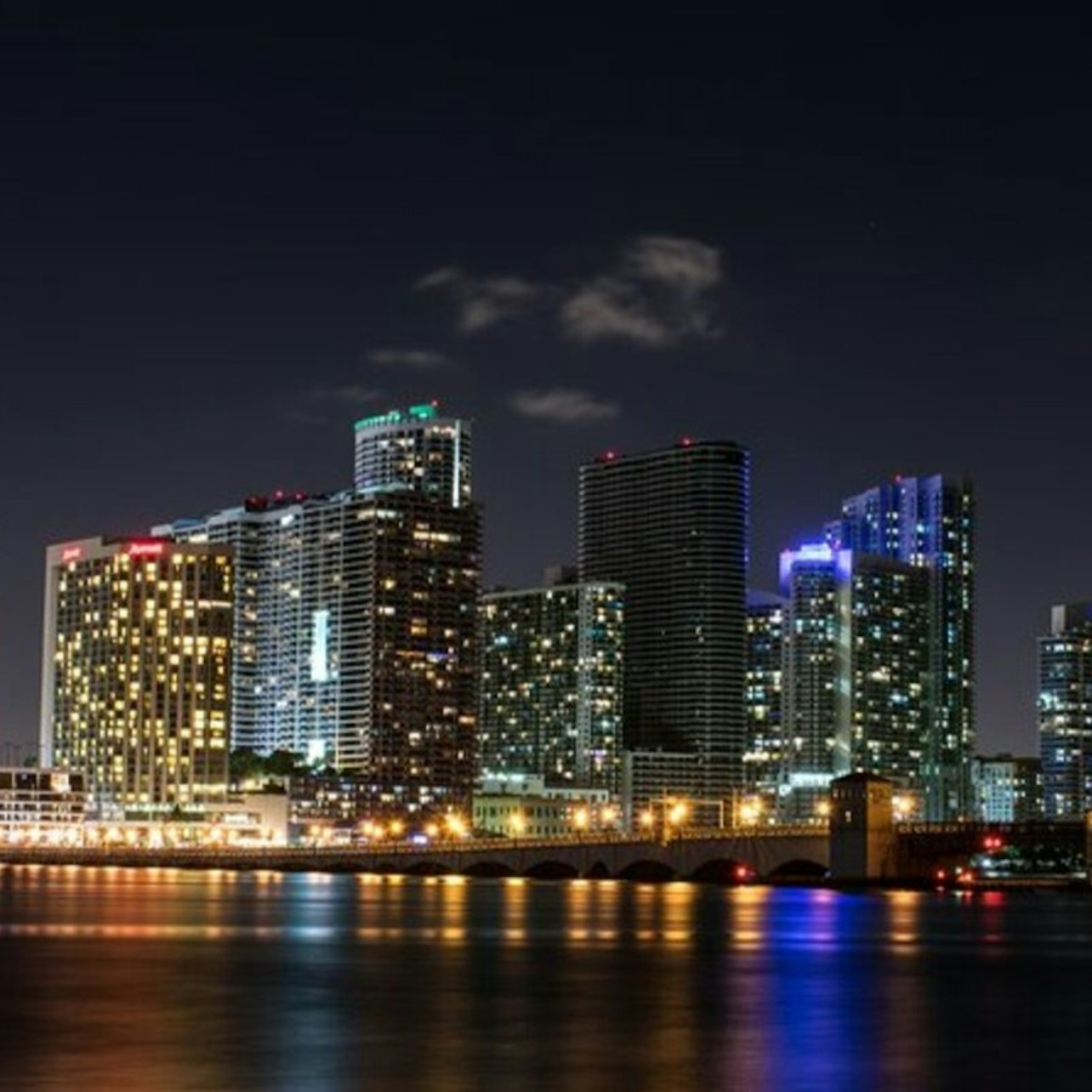 Big Bus Miami: Sightseeing Tour by Night