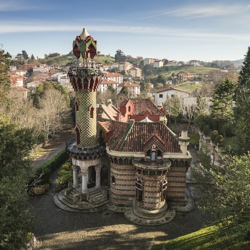Gaudí's El Capricho: Guided Tour — gallery 1