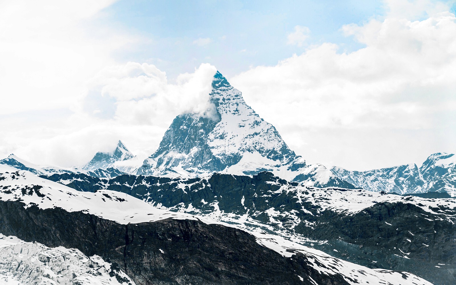 From Zermatt: Matterhorn Glacier Paradise Round-Trip Cable Car Tickets
