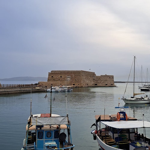 Heraklion: Private Highlights and Historical Places Guided Tour — gallery 1