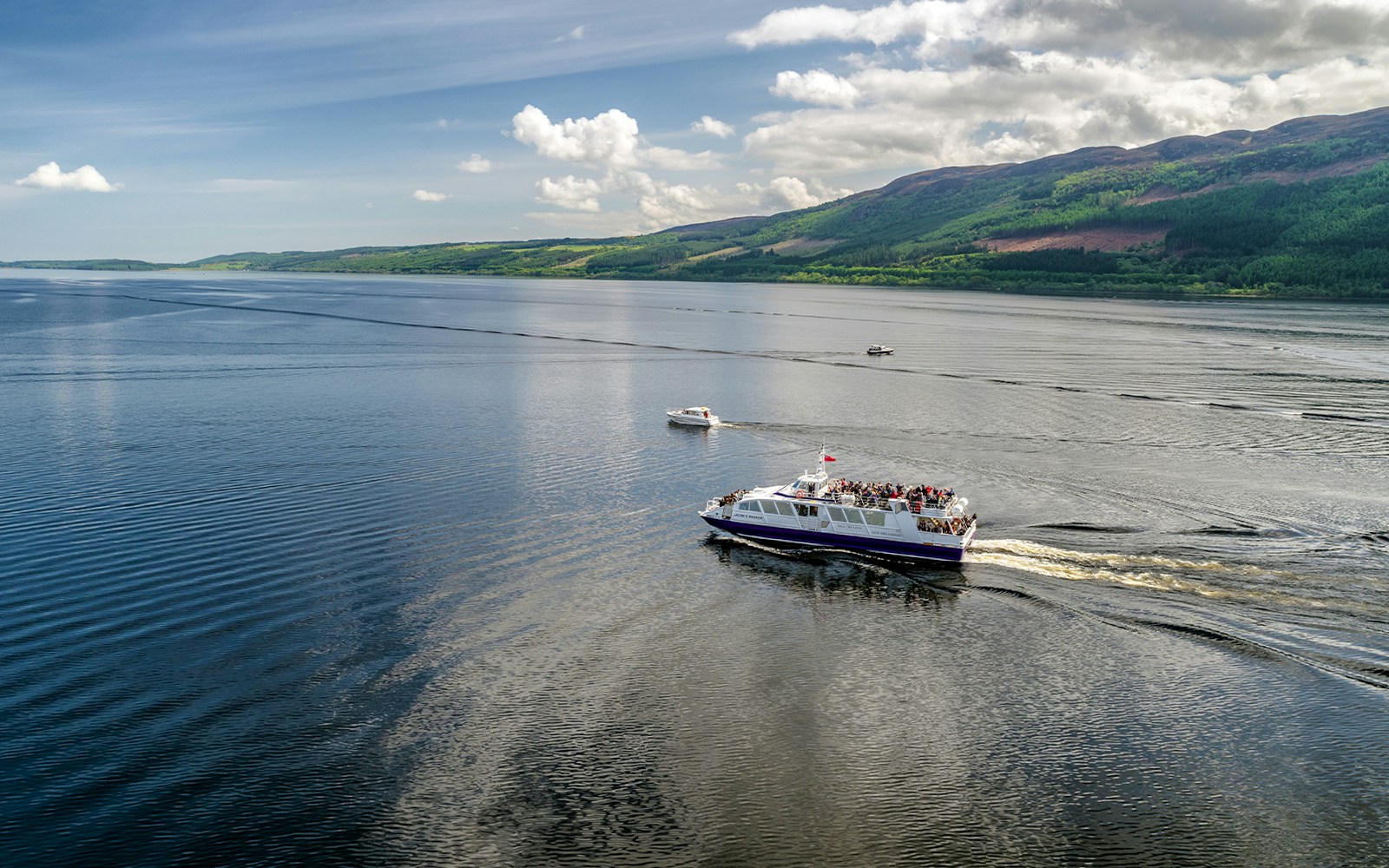 50-Min Scenic Loch Ness Cruise — main image