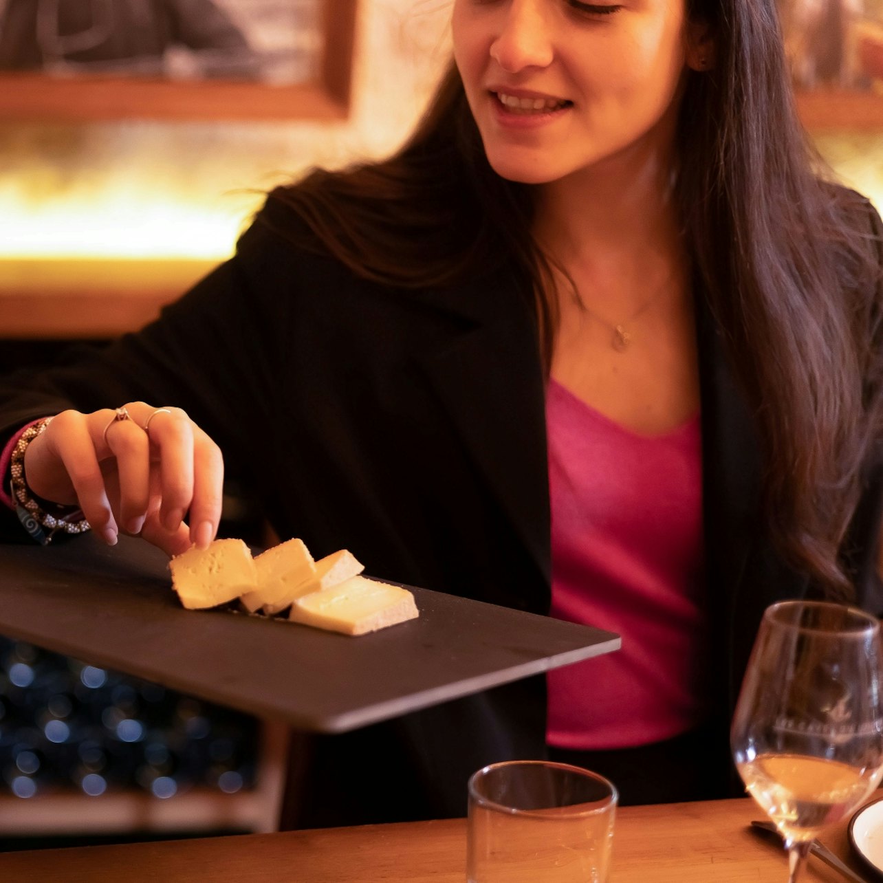 Les Caves du Louvre Cheese & Alcohol Pairing visitor view