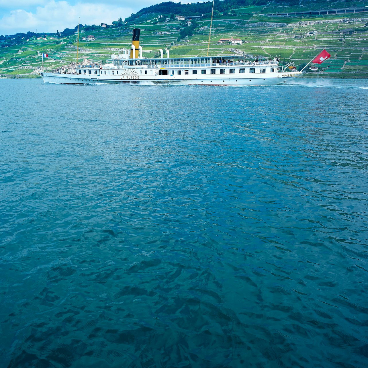 3-Hour Roundtrip Cruise from Lausanne