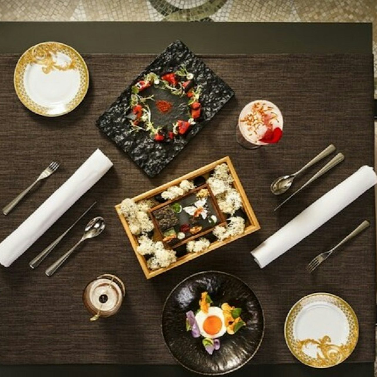 Palazzo Versace: Lunch at Enigma
