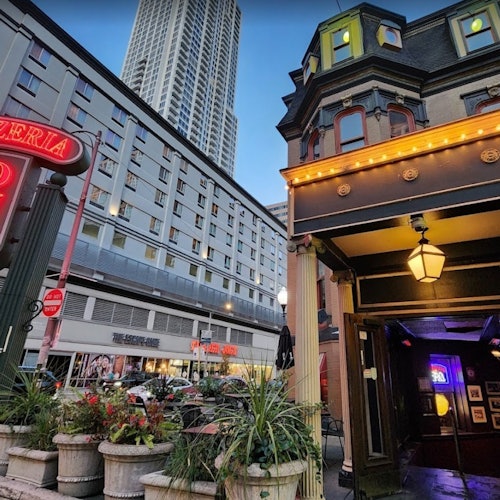 Chicago: Guided Gangsters & Food Walking Tour — gallery 1