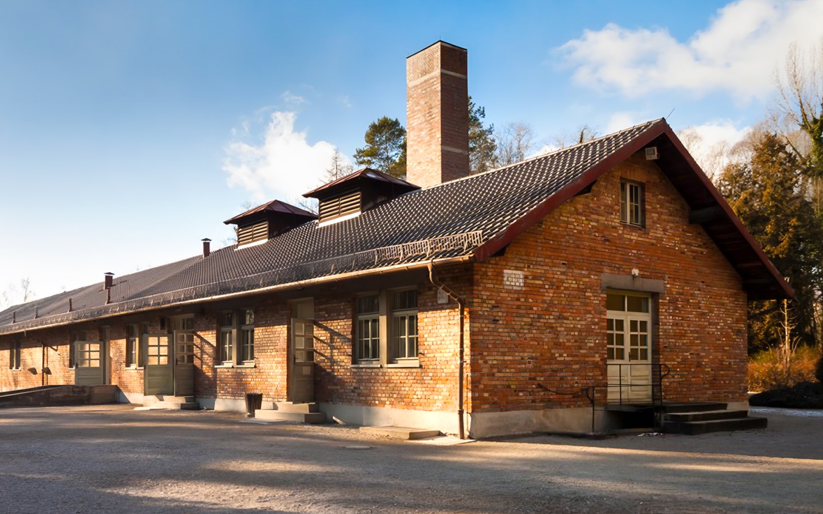  From Munich: Dachau Concentration Camp Memorial Site Tour
