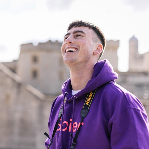 Tower of London & Tower Bridge: Professional Photoshoot — portrait