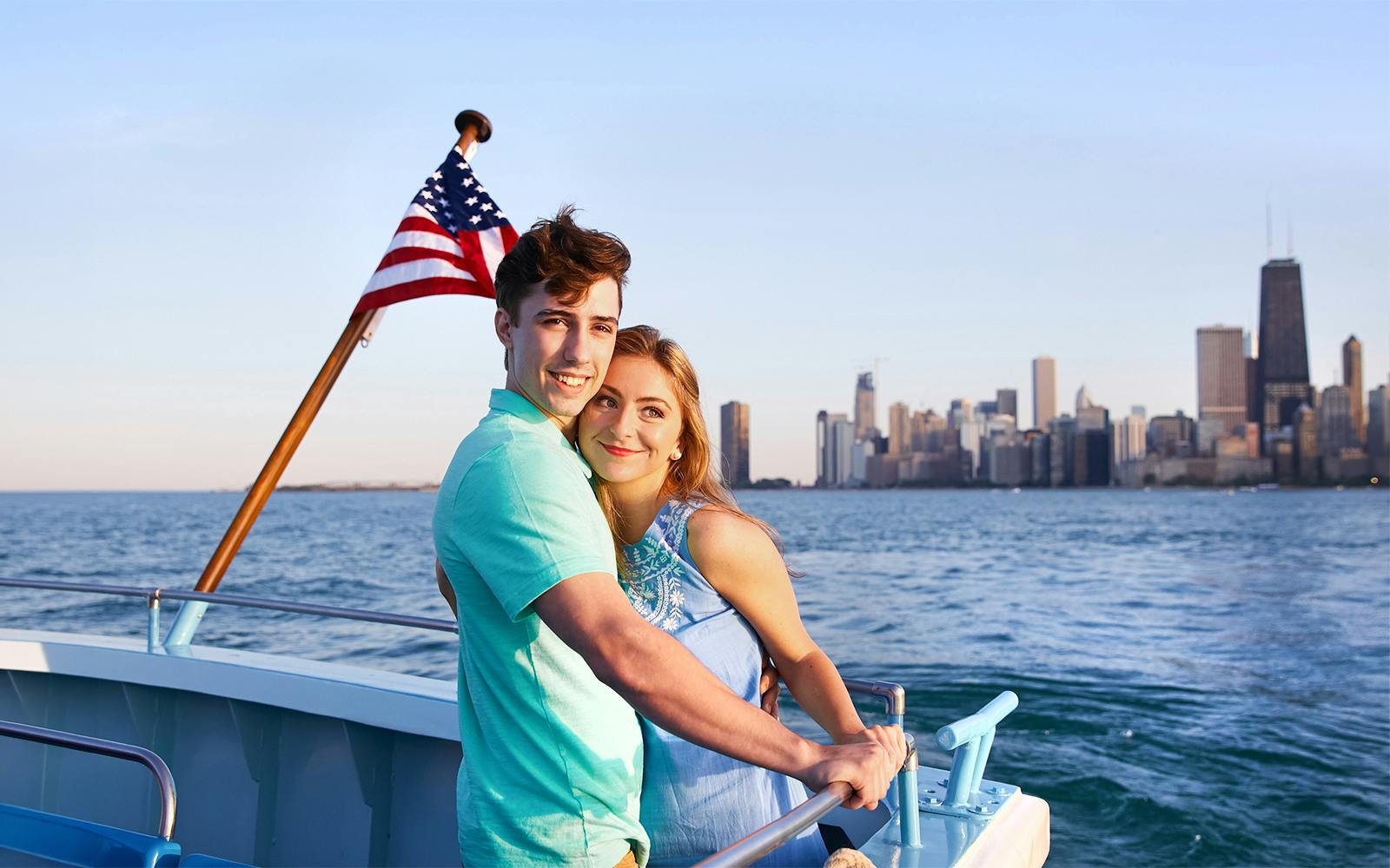 Chicago River & Lake Sightseeing Cruise by First Lady