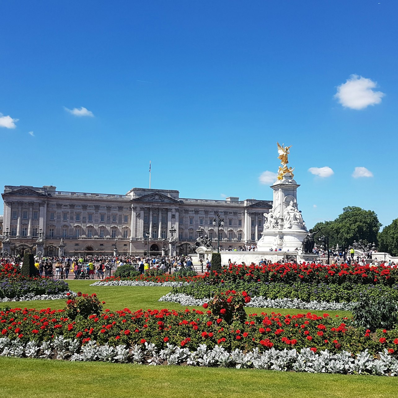 London: Westminster Guided Walking Tour + Sherlock Holmes Museum Entry — gallery 5