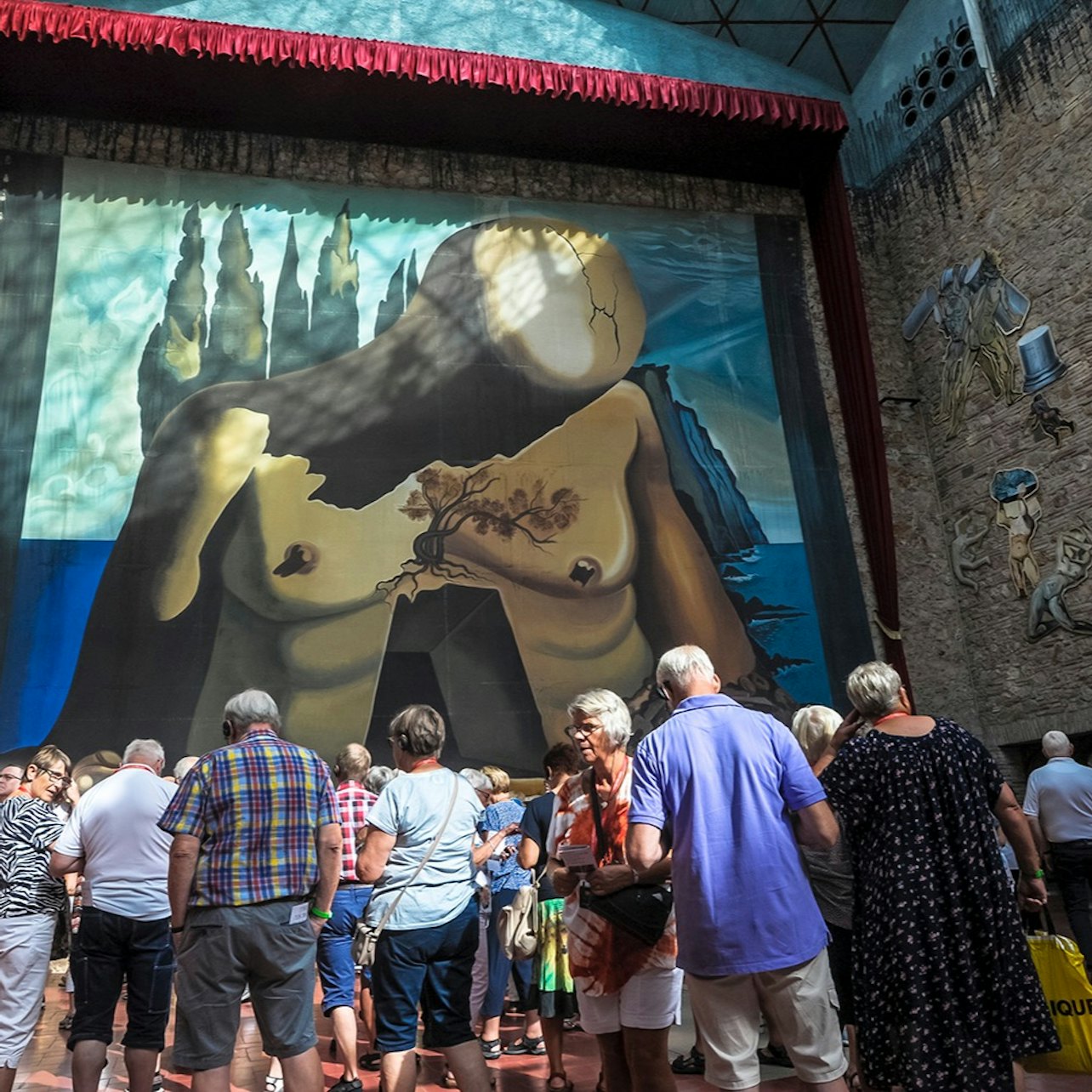 Cadaques, Dalí House & Dalí Museum: Small-Group Ultimate Dalí Tour — gallery 4