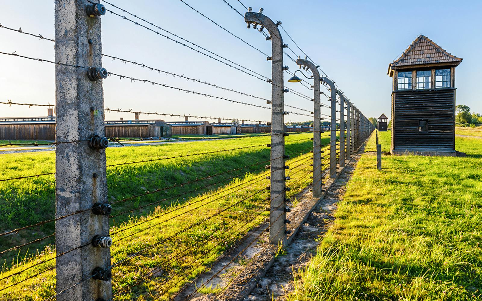From Wroclaw: Auschwitz Birkenau Guided Tour with Transfers