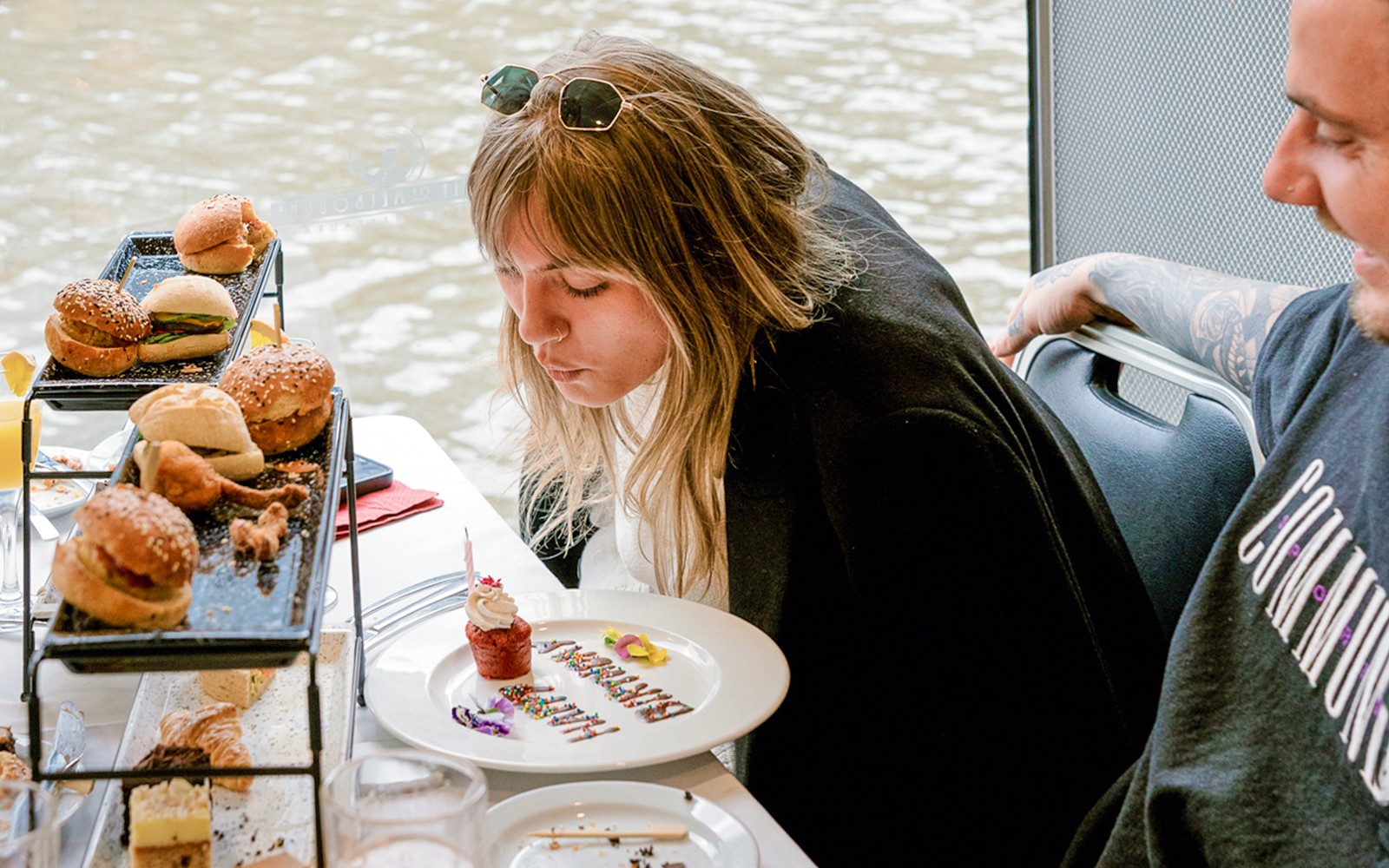Bottomless Brunch Cruise on Yarra River — gallery 1