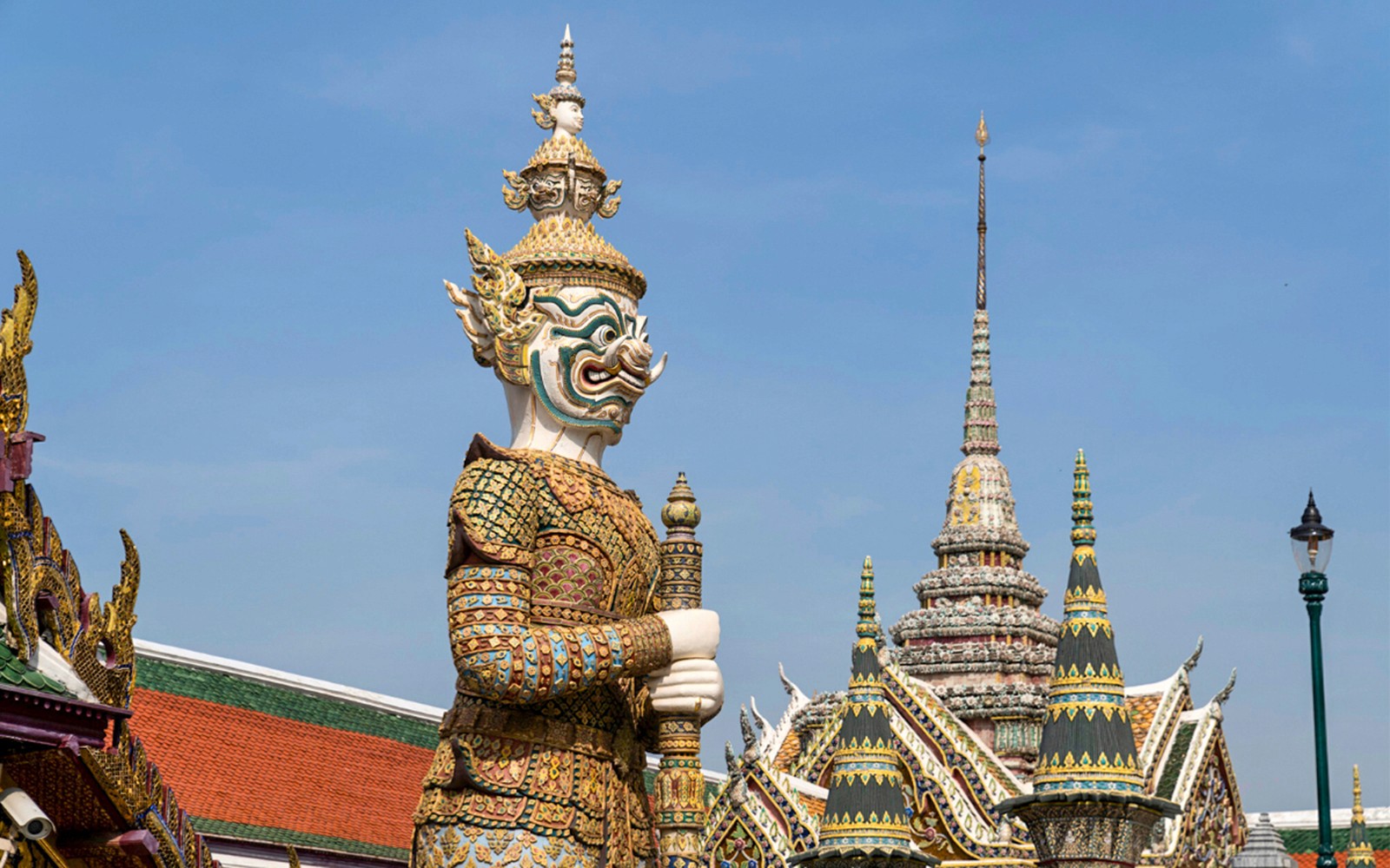 Grand Palace & Wat Pho Half-Day Guided Tour with Michelin Dessert — gallery 4