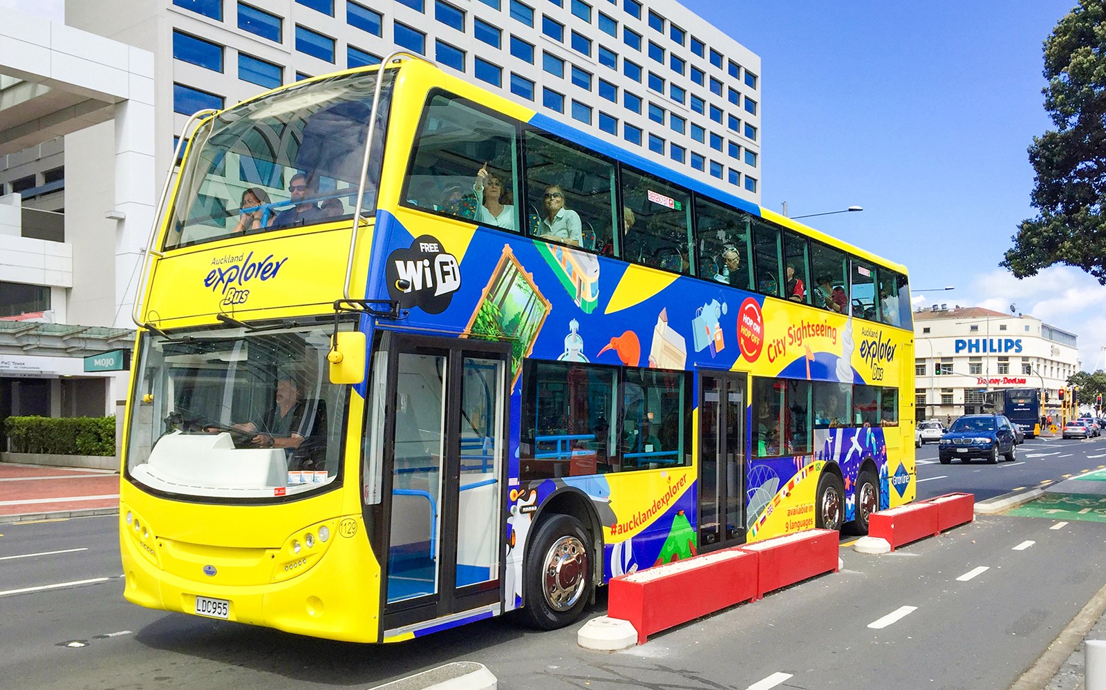 Explorer Bus: Auckland Hop-On Hop-Off Bus Tour