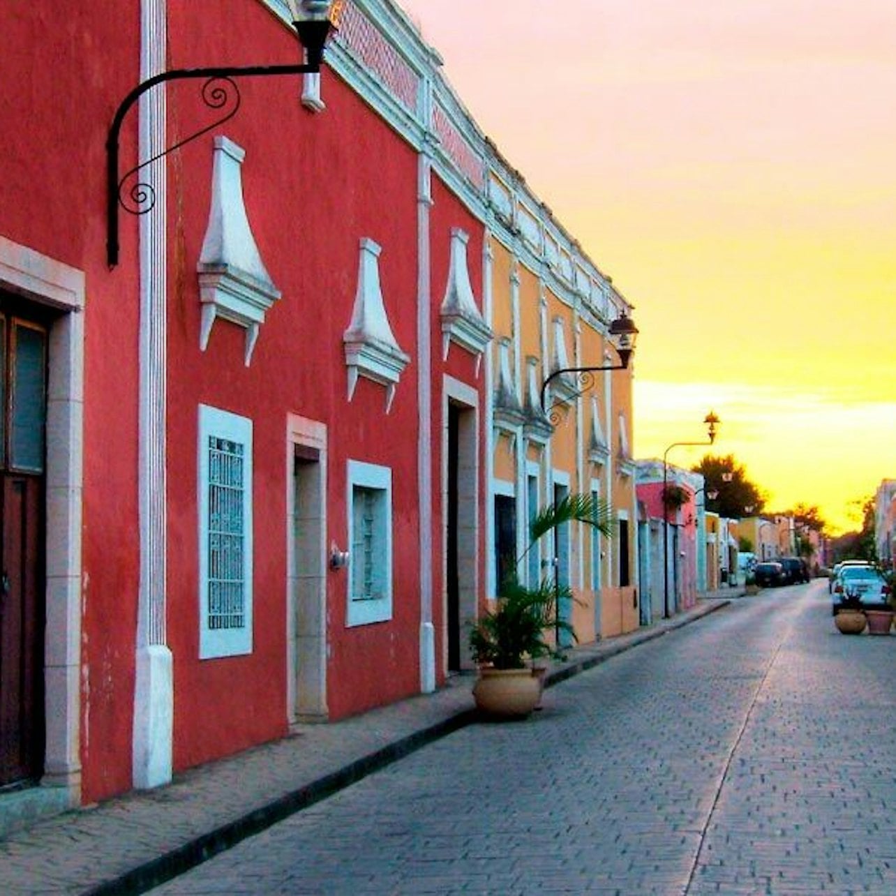 Chichén Itzá, Cenote & Valladolid: Guided Tour, Entry Ticket, Transfer + Lunch