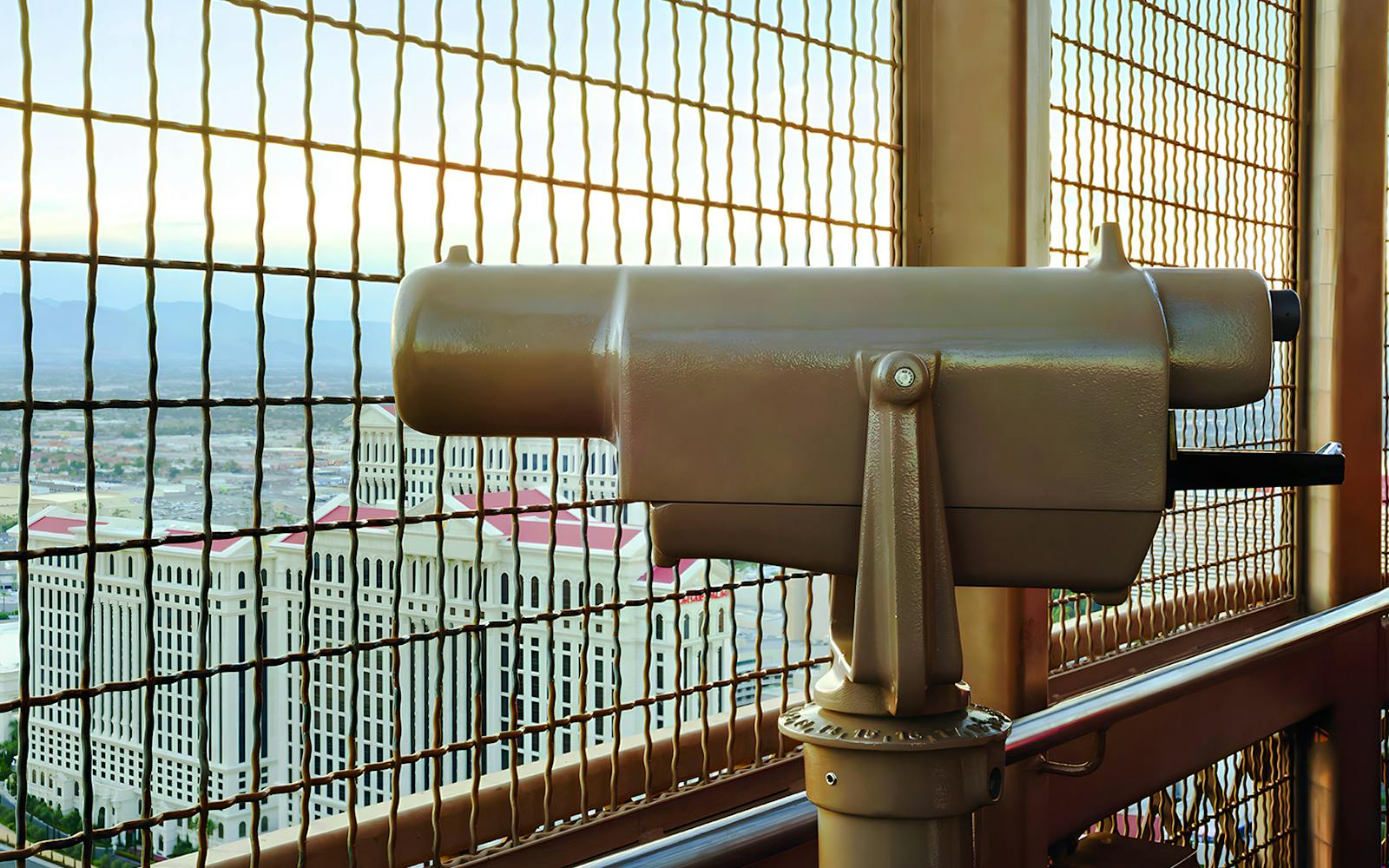 Eiffel Tower Las Vegas Viewing Deck Tickets — gallery view 5