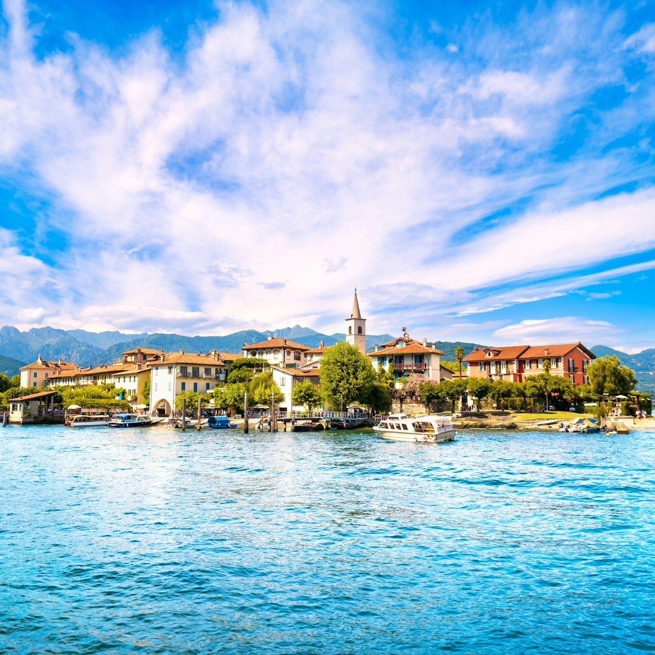 Lake Maggiore: Daytrip from Milan