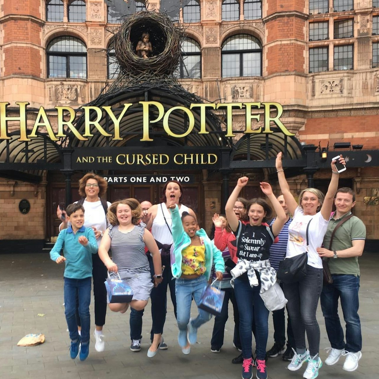 London Walking Tour: Harry Potter Tour, River Cruise and London Dungeon — gallery 3
