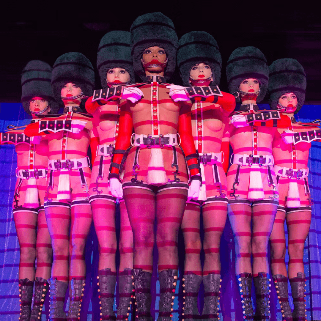 Crazy Horse Cabaret Tickets — gallery 3