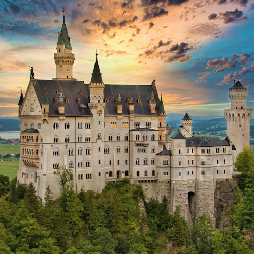 Neuschwanstein Castle: Skip The Line Ticket + Guided Tour + Horse Carriage Ride
