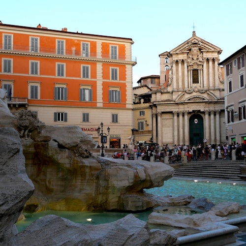 Trevi Fountain Rome: 40-Min Underground Domus Guided Tour