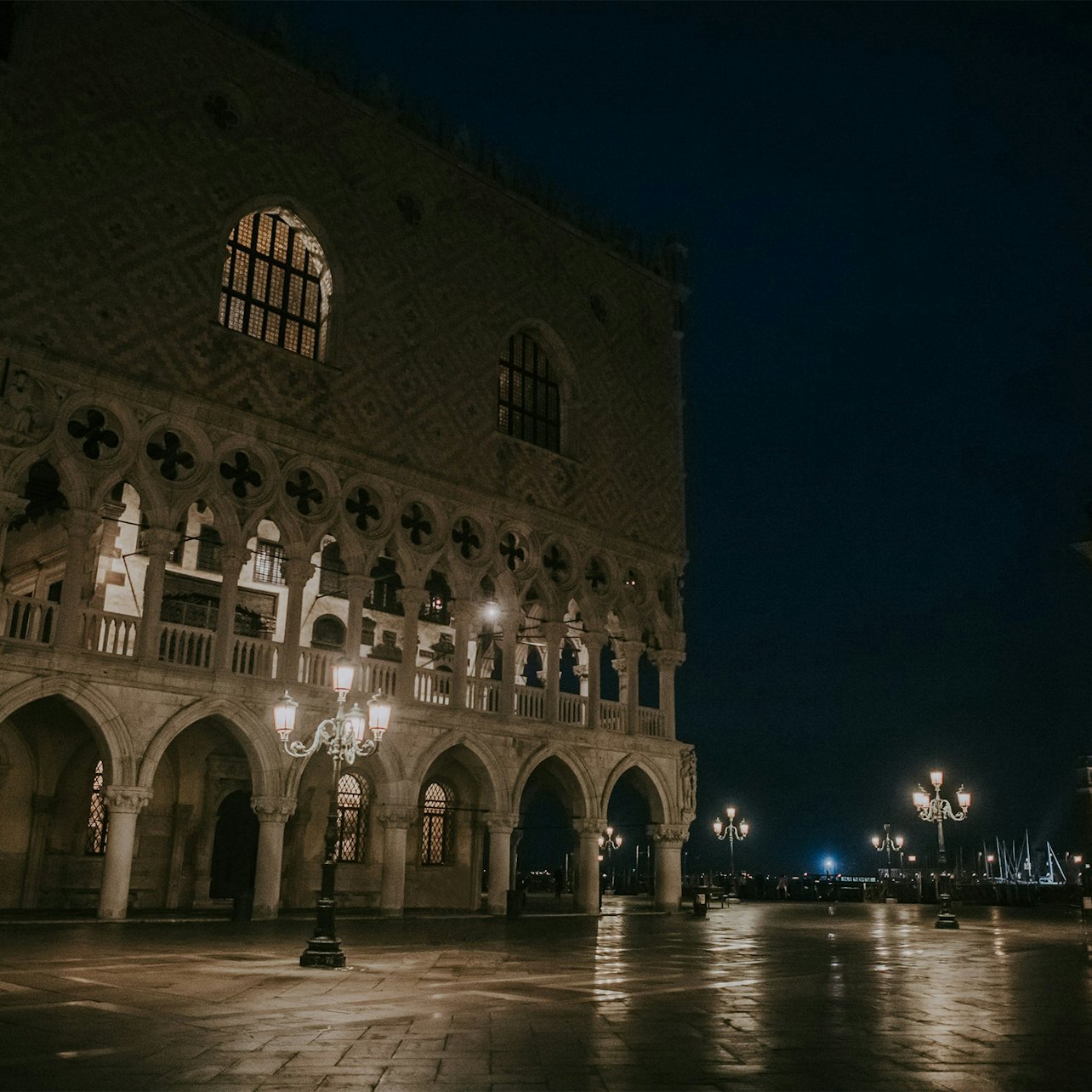 Venice: Ghost & Mysteries Walking Tour