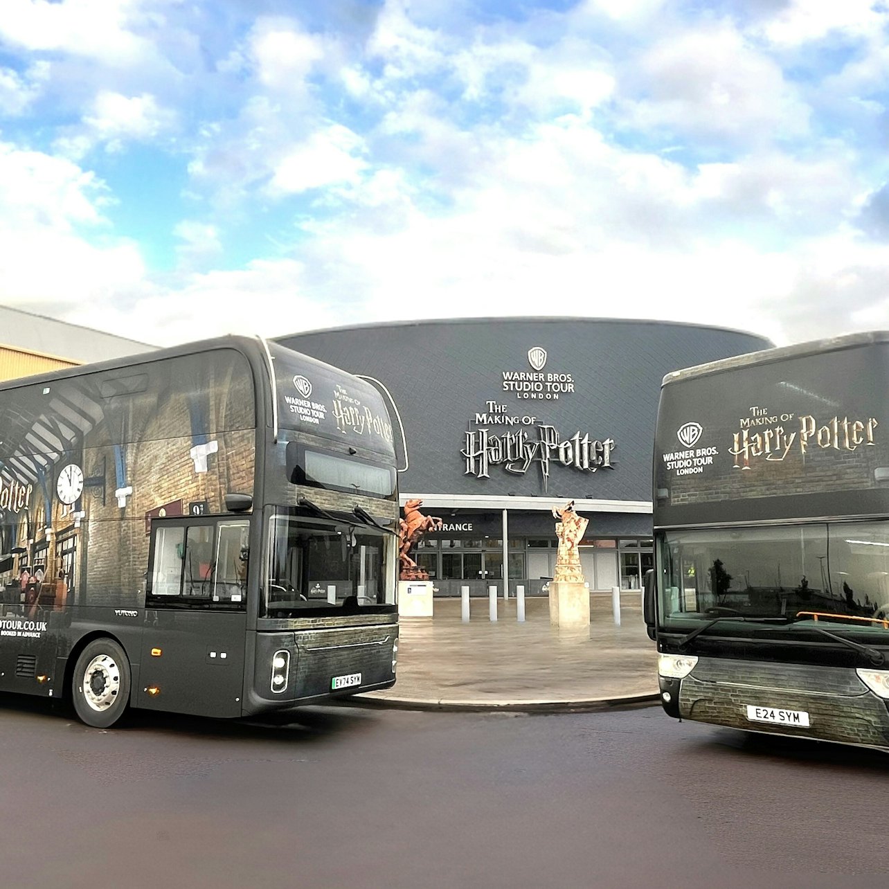 Harry Potter Warner Bros. Studio London: Entry + Transfer from London Victoria tickets at Harry Potter Warner Bros. Studio London