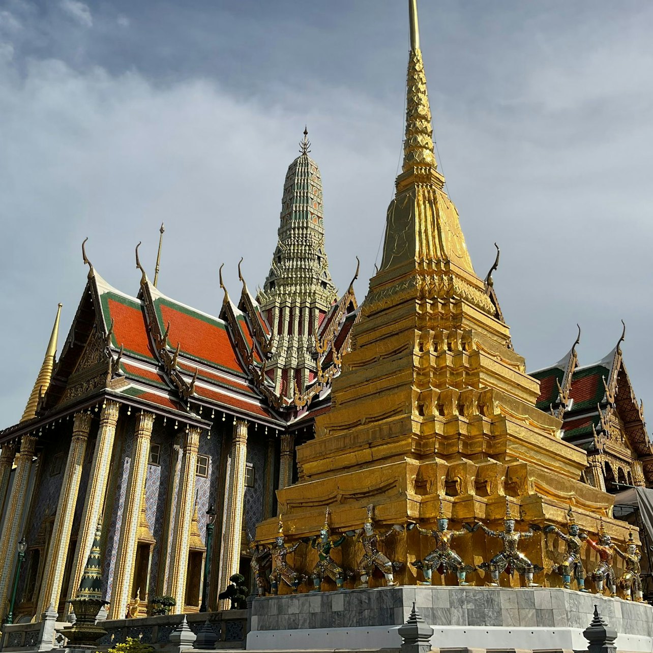 Bangkok: 3 Major Royal Temples Walking Tour