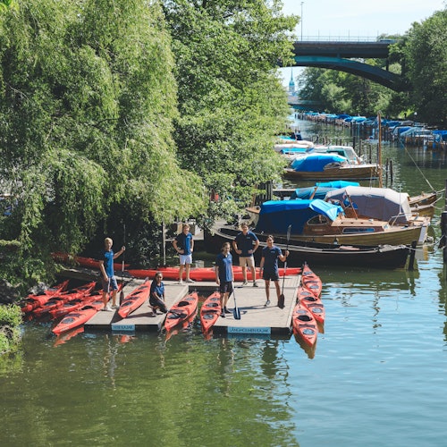 Stockholm: 2-Hour Guided Kayak Tour in City Center — gallery 1