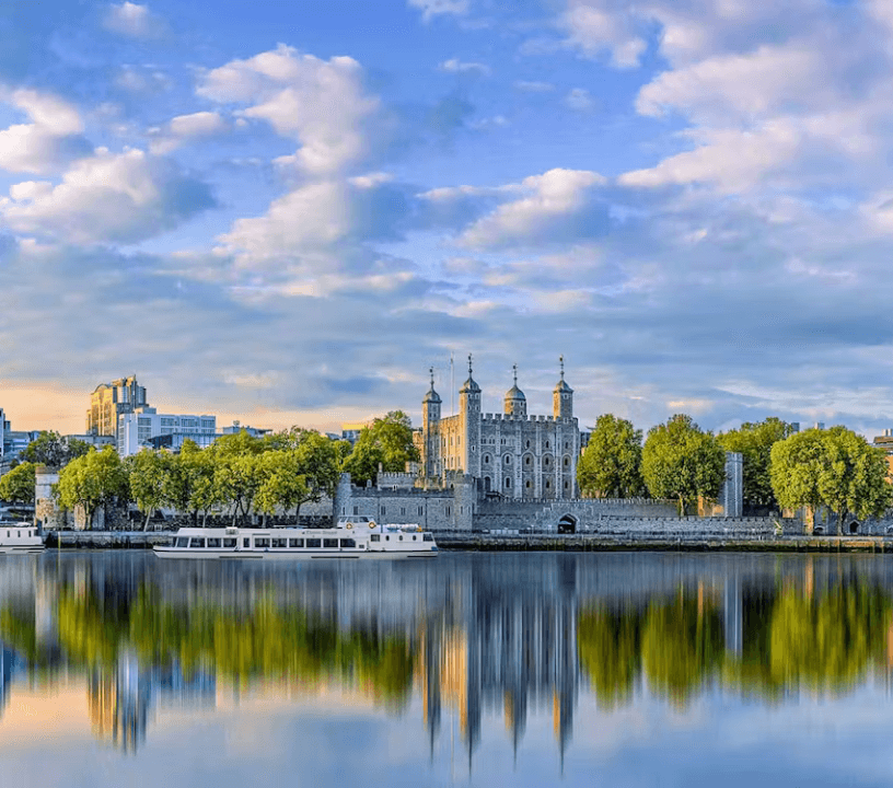 Thames Sightseeing Cruise from Westminster to Greenwich