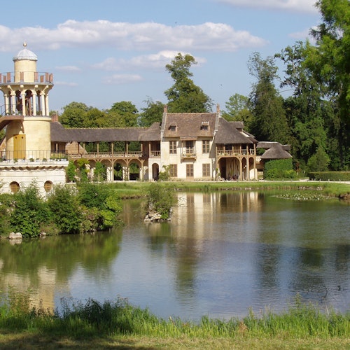 Palace of Versailles: Entry Ticket + Gardens + Estate of Trianon