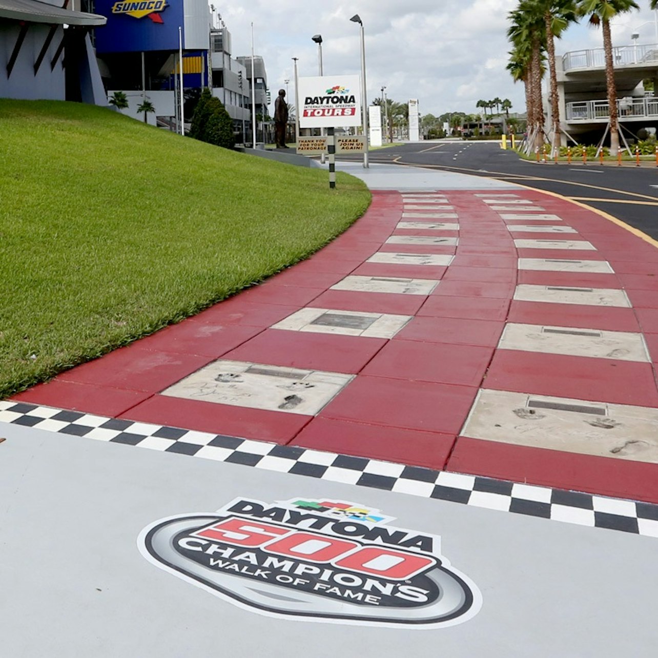 Daytona International Speedway: Entry Ticket