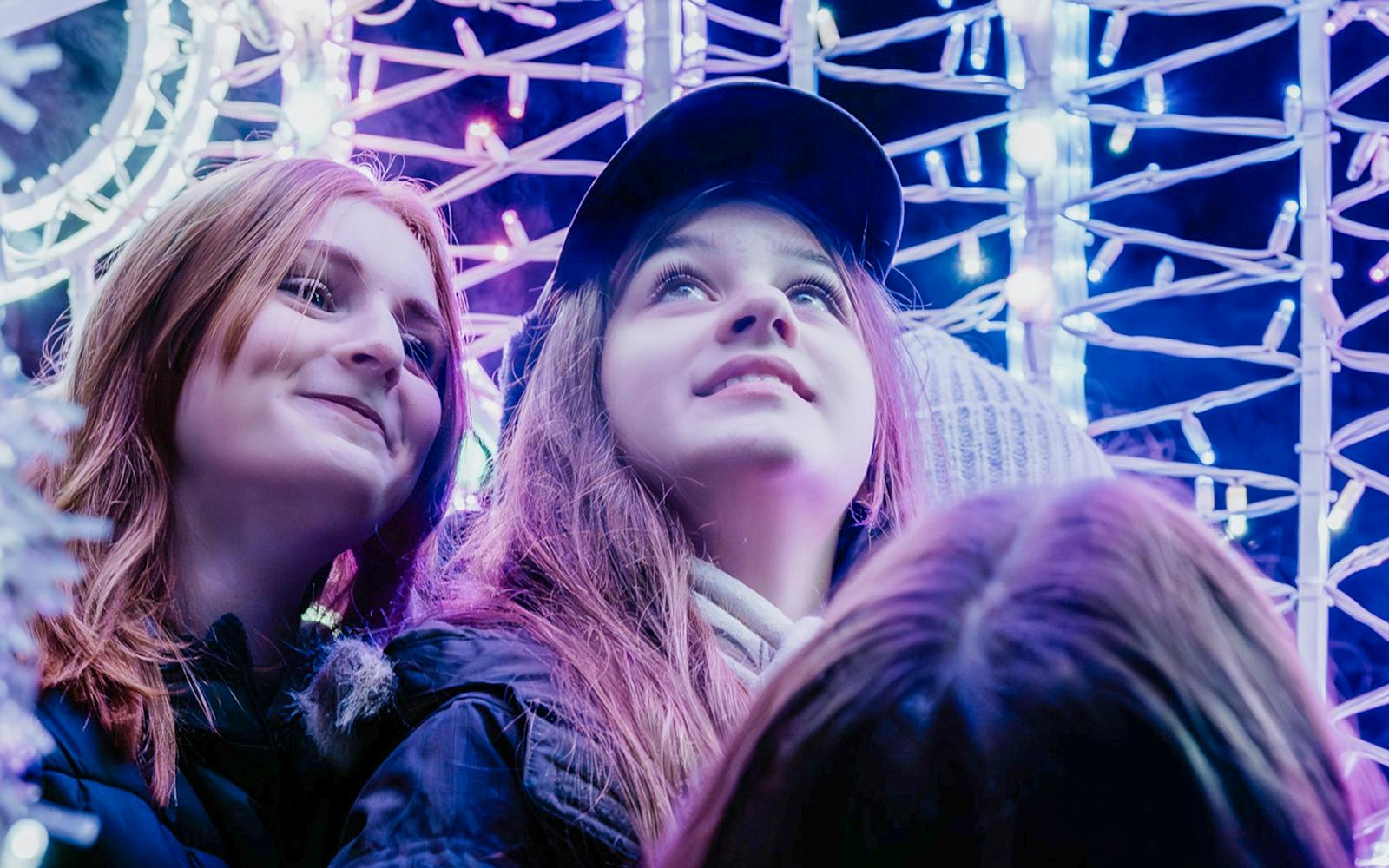 Budapest: Lumina Light Park Wonderworld Entry Tickets