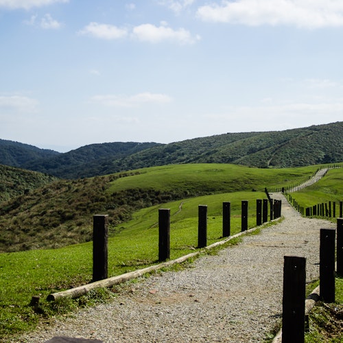 Beitou & Yangmingshan National Park: Guided Day Tour from Taipei — gallery 1