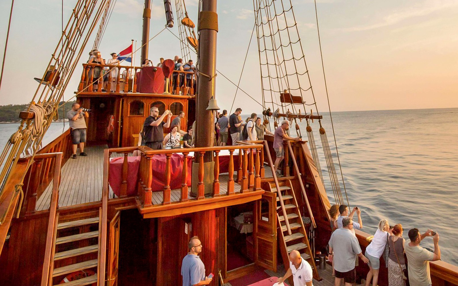 Dubrovnik: Sunset Cruise on Karaka Ship — gallery 3