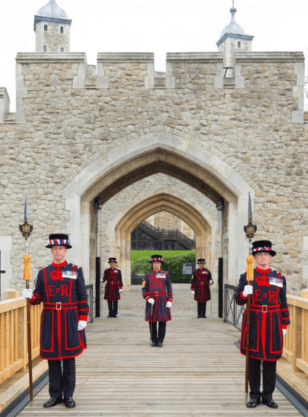 Tower of London Tickets with Access to the Crown Jewels β main image