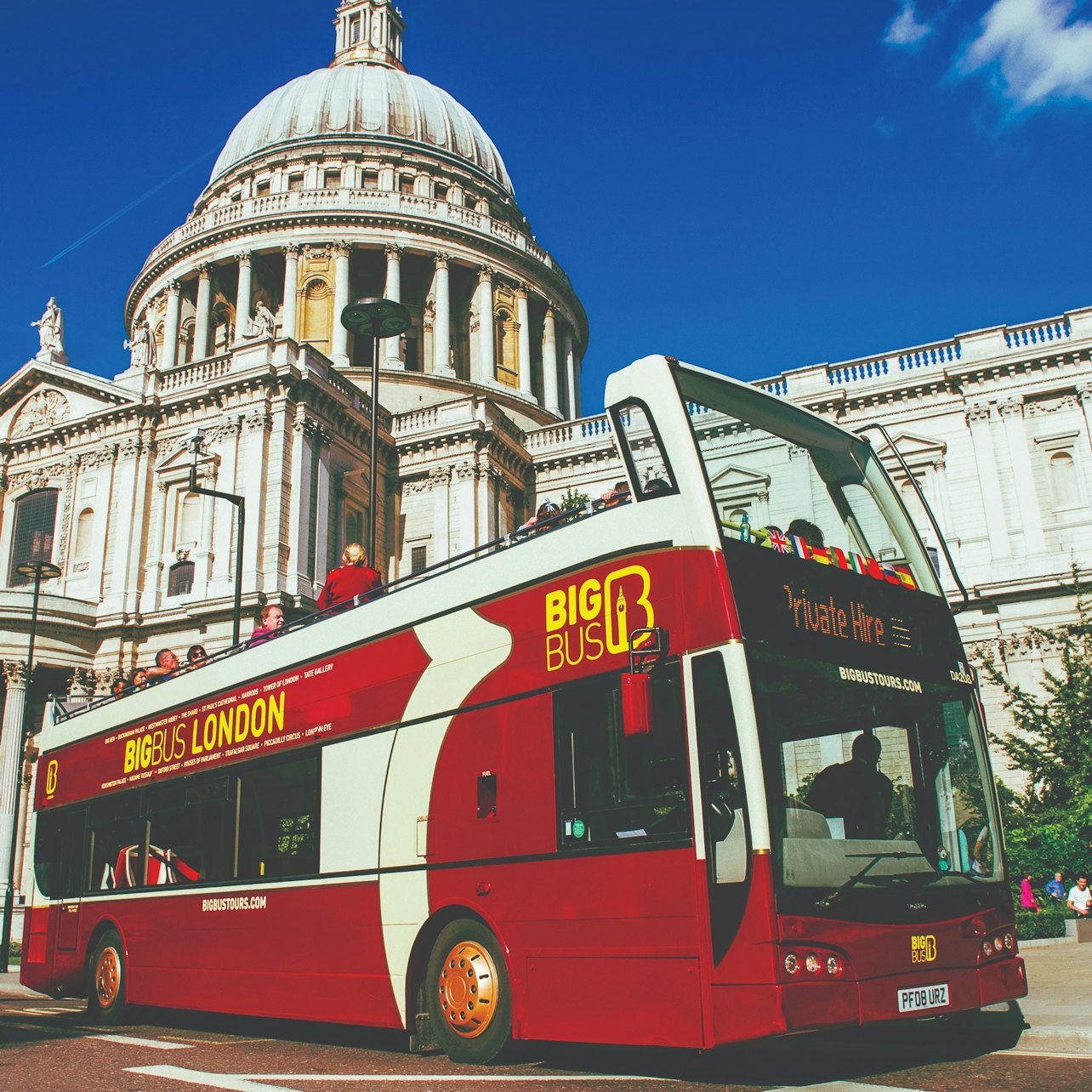 London: London Eye Ticket, Hop-on Hop-off Tour & River Cruise