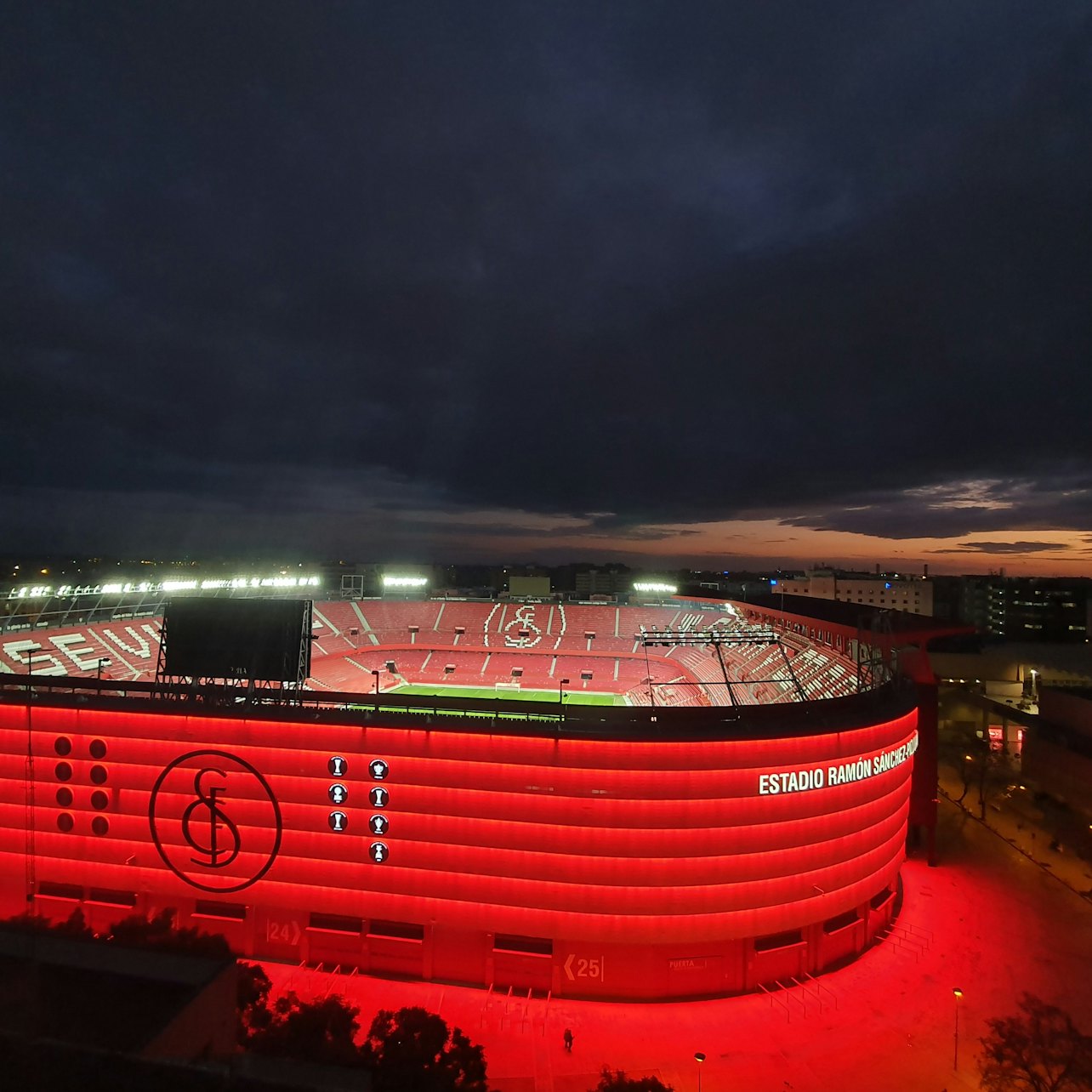 Ramon Sanchez-Pizjuan Stadium: Sevilla FC Football Match