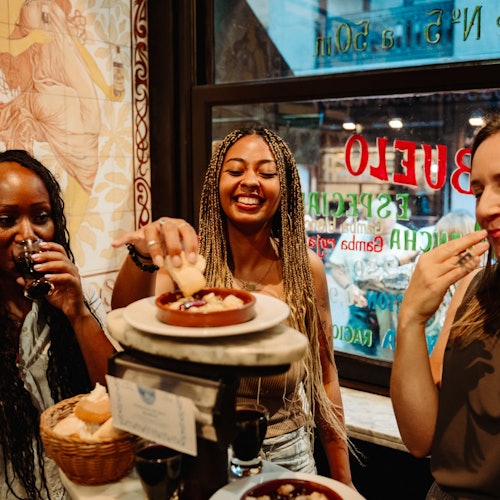 Madrid: Guided Tapas Tasting Tour + Drinks — gallery 3
