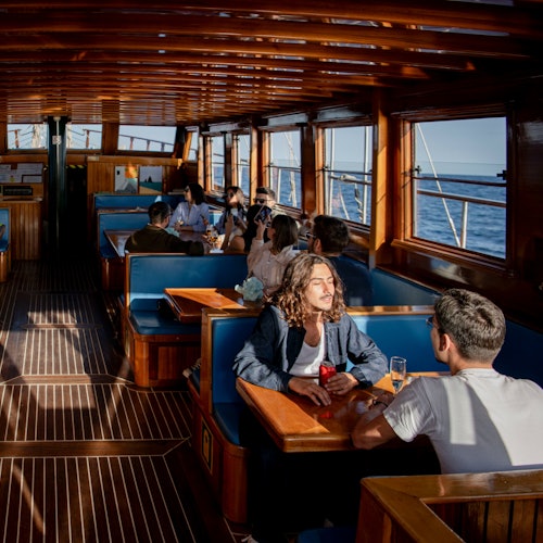 Barcelona: Sunset Cruise with Live Music by Aperol — gallery 4