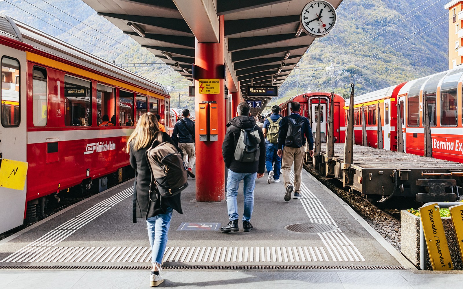 From Milan: St. Moritz-Tirano Day Trip with Lake Como Cruise & Bernina Red Train — gallery 5