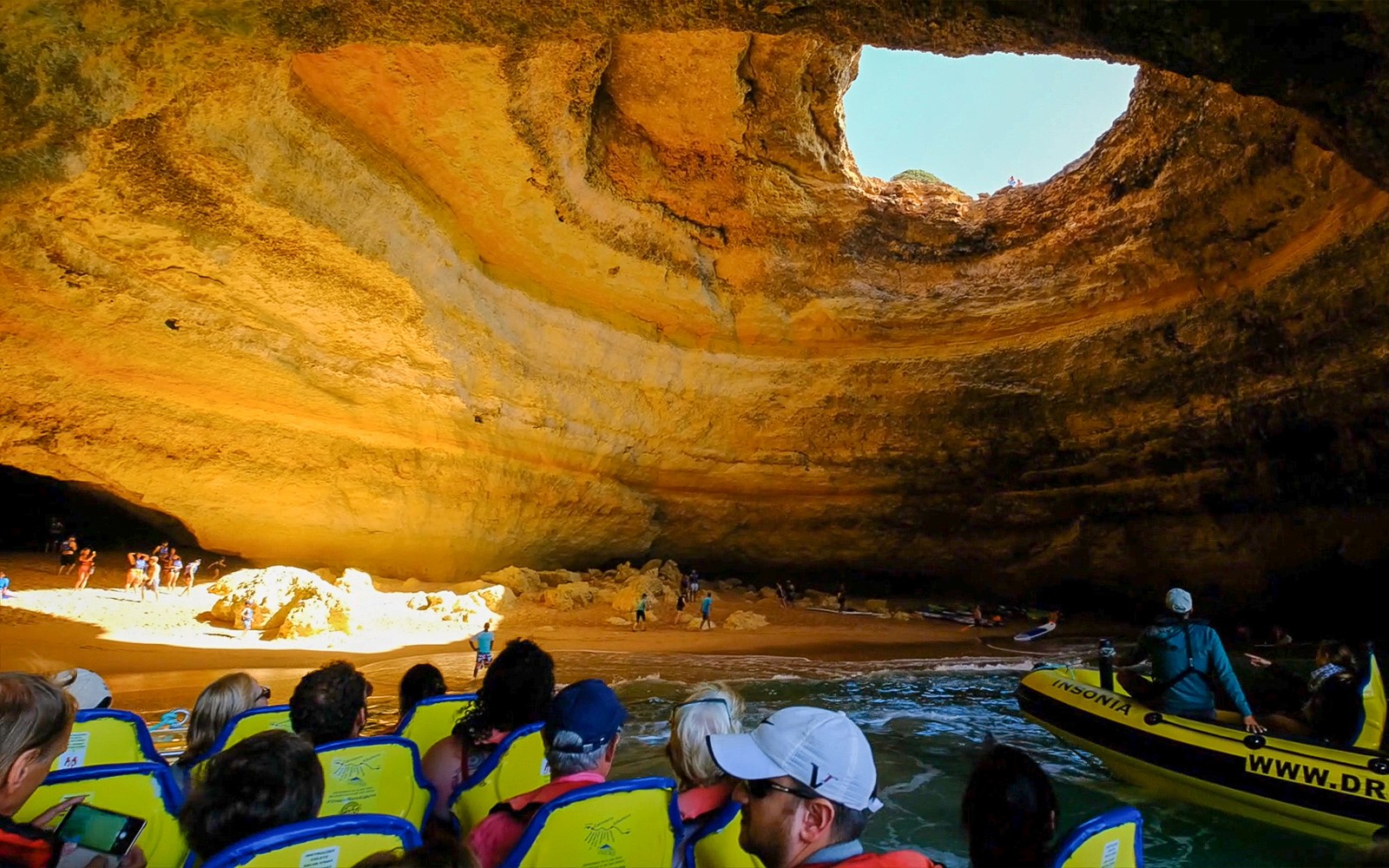 2 Hour Guided Dolphin Watching and Cave Cruise in Algarve — gallery 5