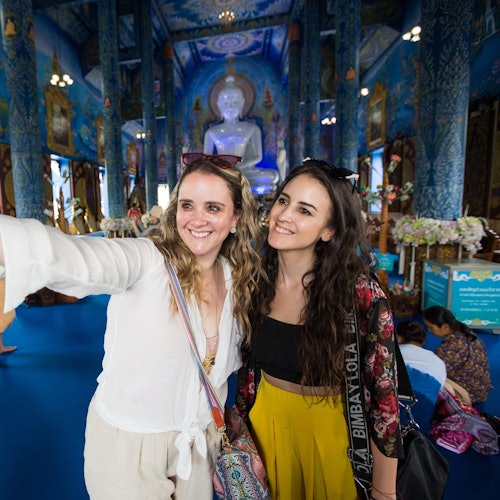 Chiang Rai Temples Tour: White Temple, Blue Temple & Temple of Lights — gallery 1