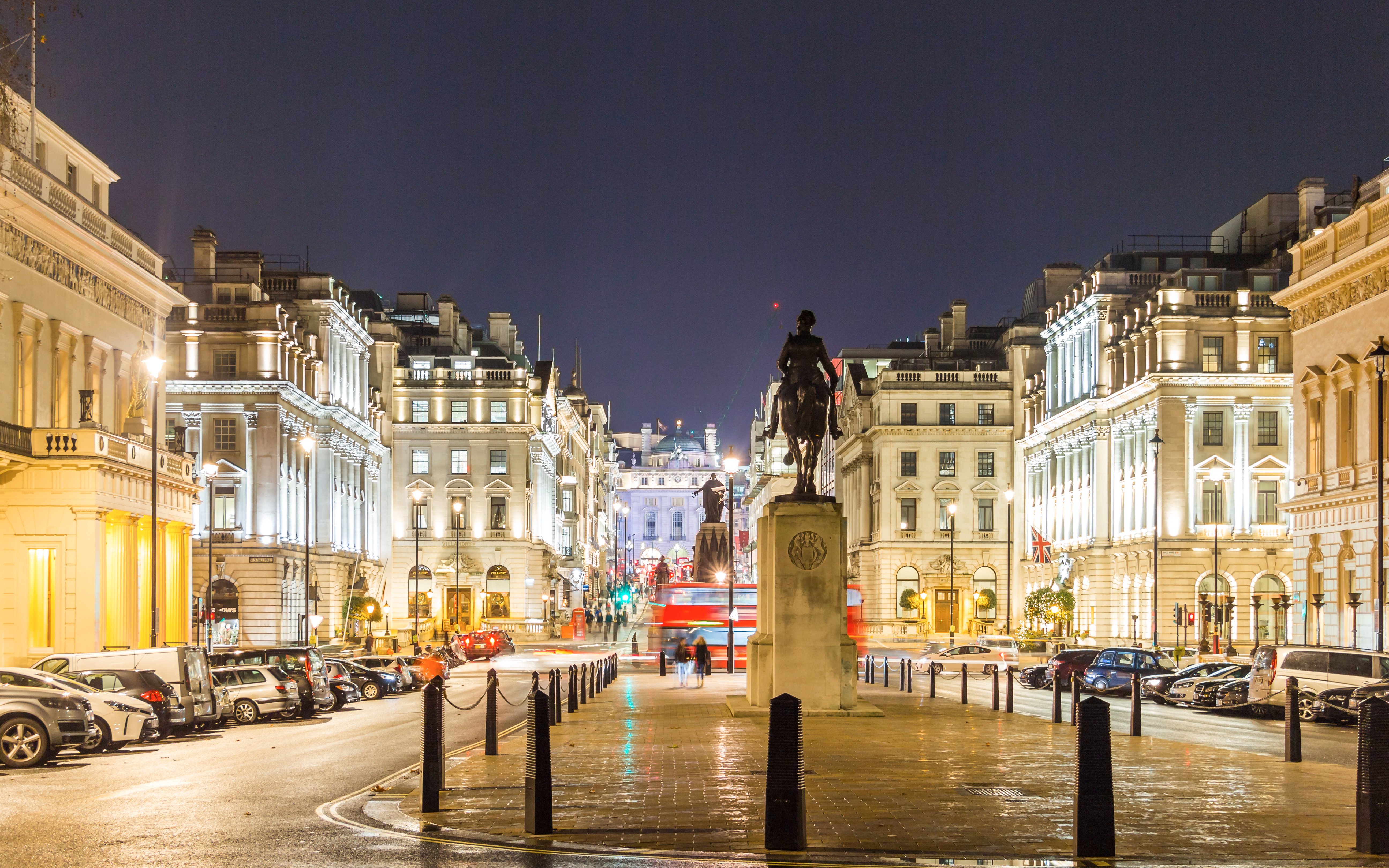 Christmas Day Guided Tours in London — mobile