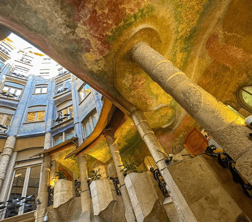 La Pedrera-Casa Milà Skip-the-Line Tickets with Audio Guide